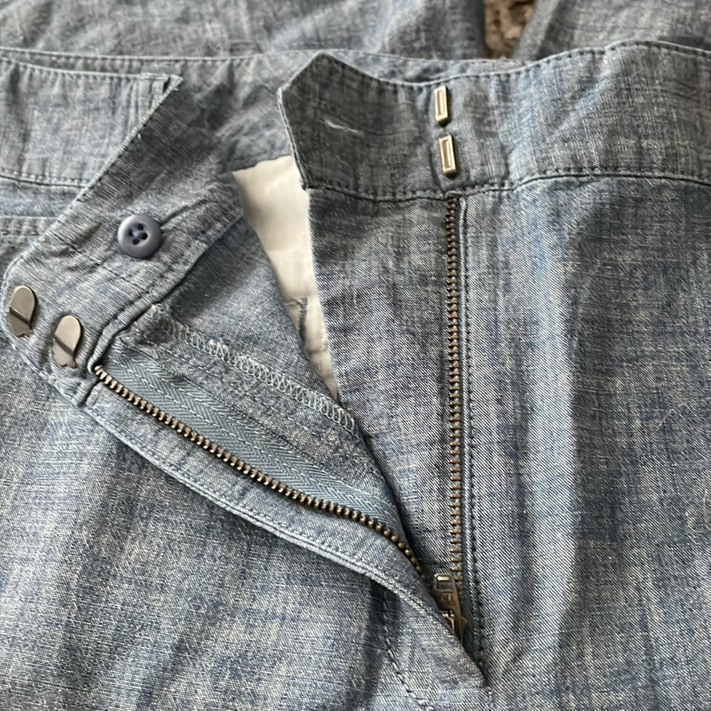 Lands End Bermuda Shorts - Picture 5 of 5